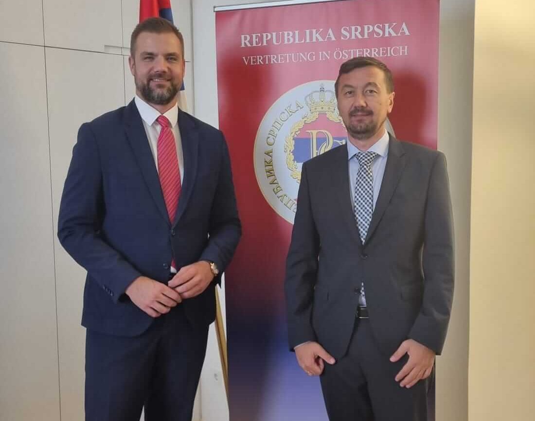 (Serbian (Latin)) Sastanak sa ambasadorom Sinišom Bencunom